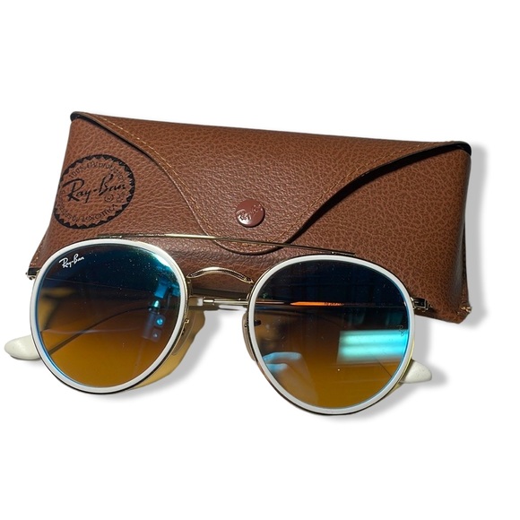 Ray-Ban Accessories - Ray-Ban women’s 52 22 white gold double bridge round metal sunglasses EUC